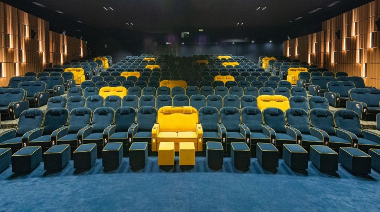 cinema colosseo milano